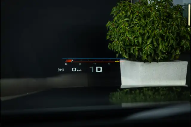 BMW M5 view 13