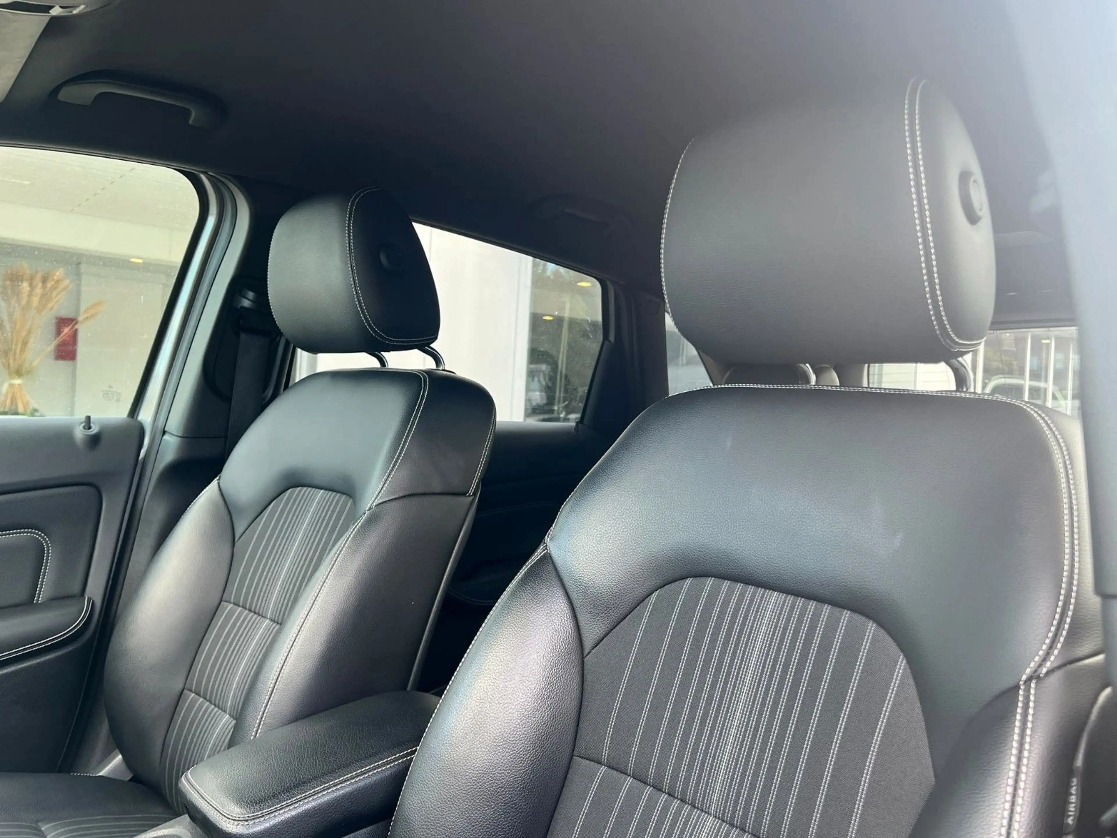 Mercedes-Benz B 200 -KLIMA-NAVI-BLUETOOTH-PDC-BIXENON-TEILLEDER — photo 9