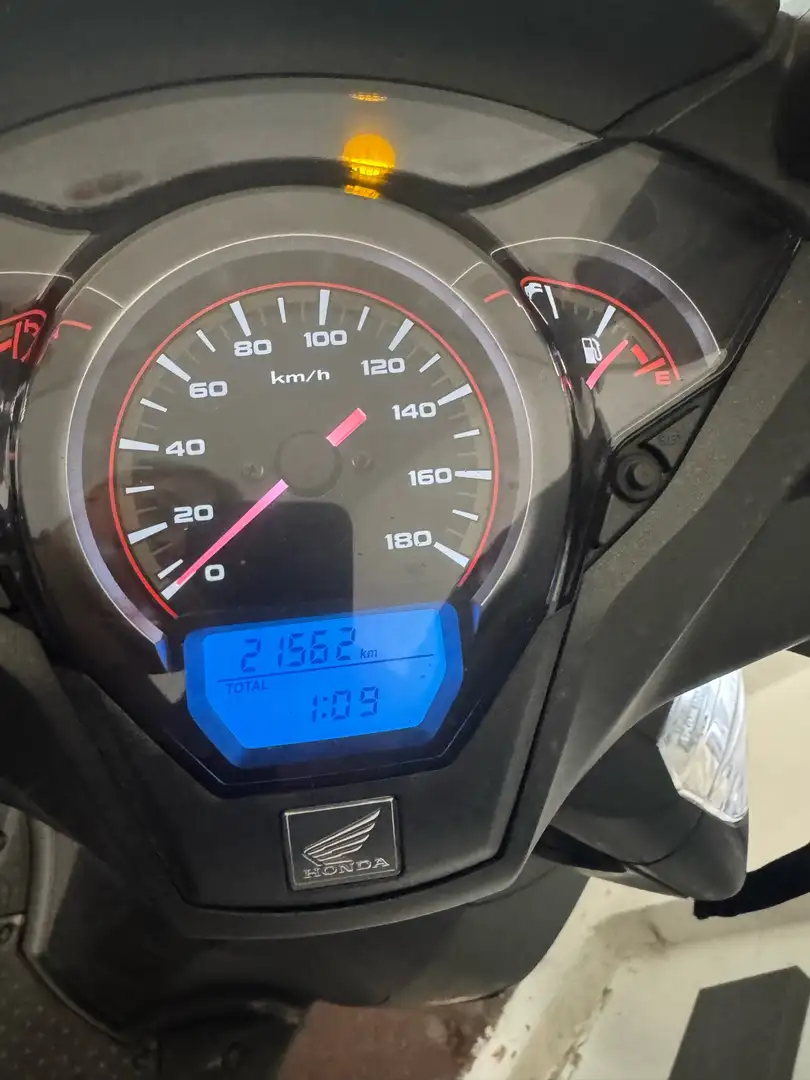 Honda SH 300 bauletto ed antifurto Чорний - 2