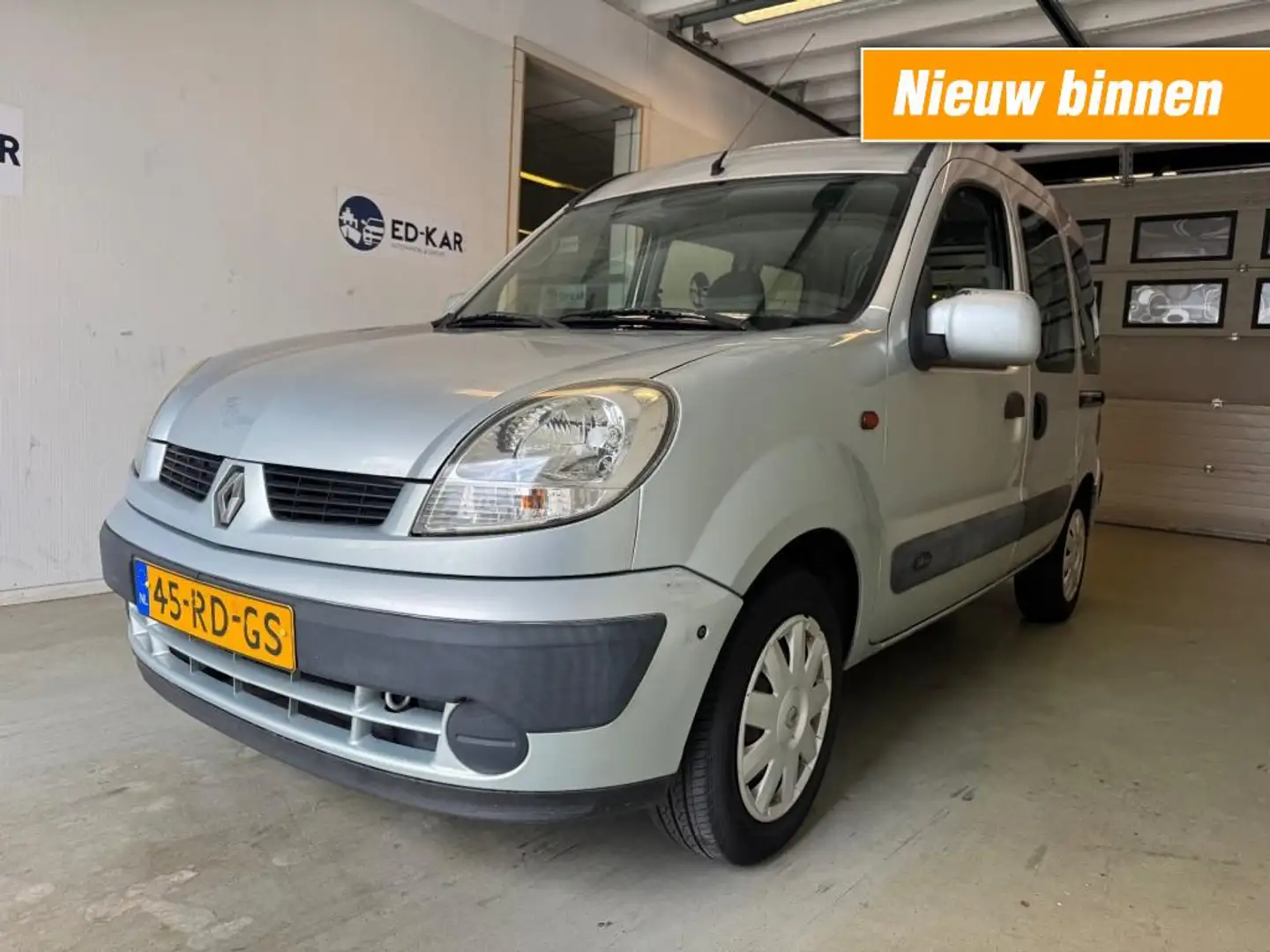 Renault Kangoo 11.6-16V PrivilÃ¨ge 5drs AIRCO NAP APK 6-2026 PR Gris - 1