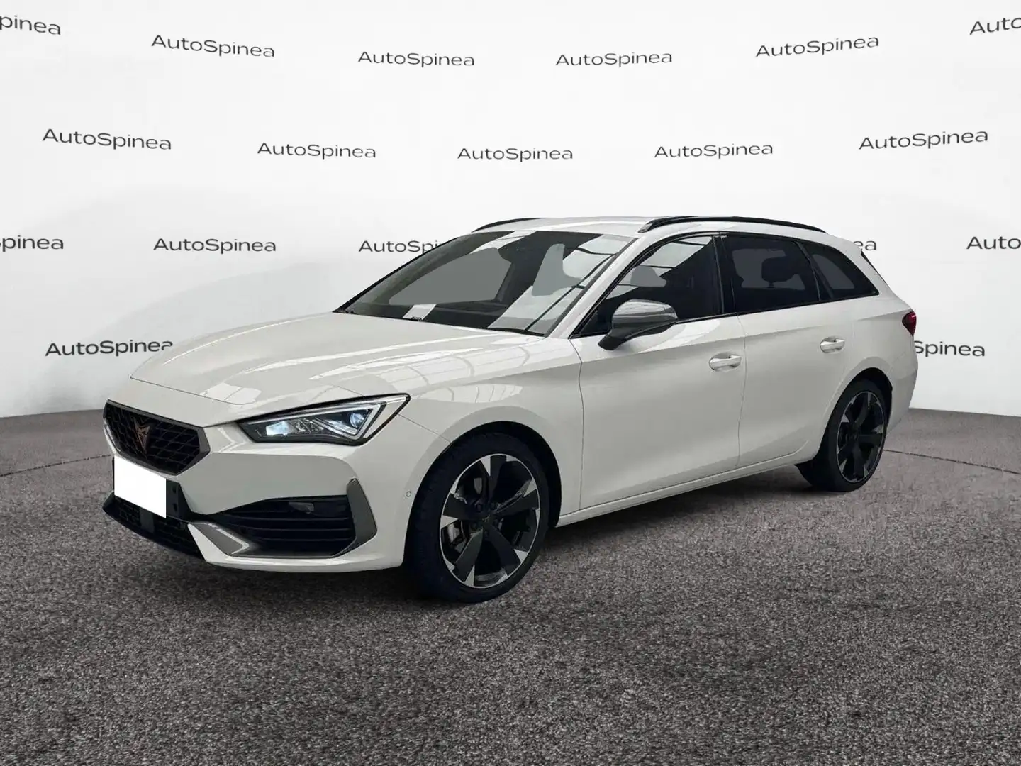 CUPRA Leon Sportstourer 1.5 Hybrid 150 CV DSG Bílá - 1