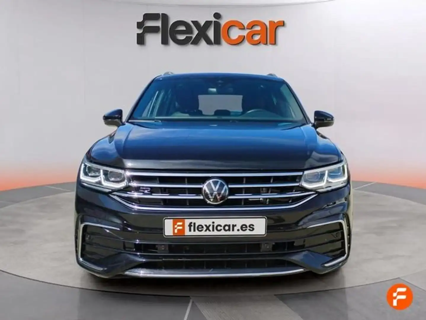 Volkswagen Tiguan 1.5 TSI R-Line DSG 110kW Zwart - 2