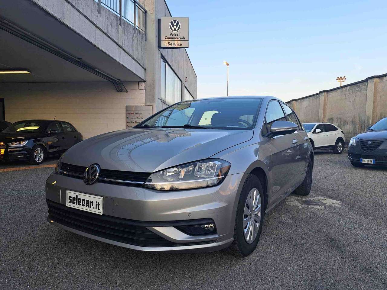 Volkswagen Golf Golf 5p 1.6 tdi Trendline 90cv Autocarro