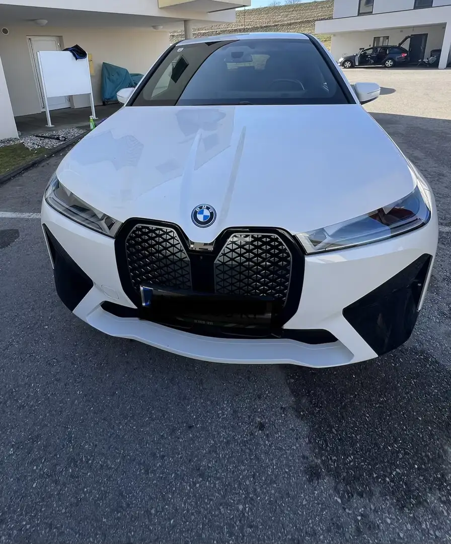 BMW iX xDrive40 71kWh - 2
