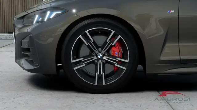 BMW 4 Series view 8