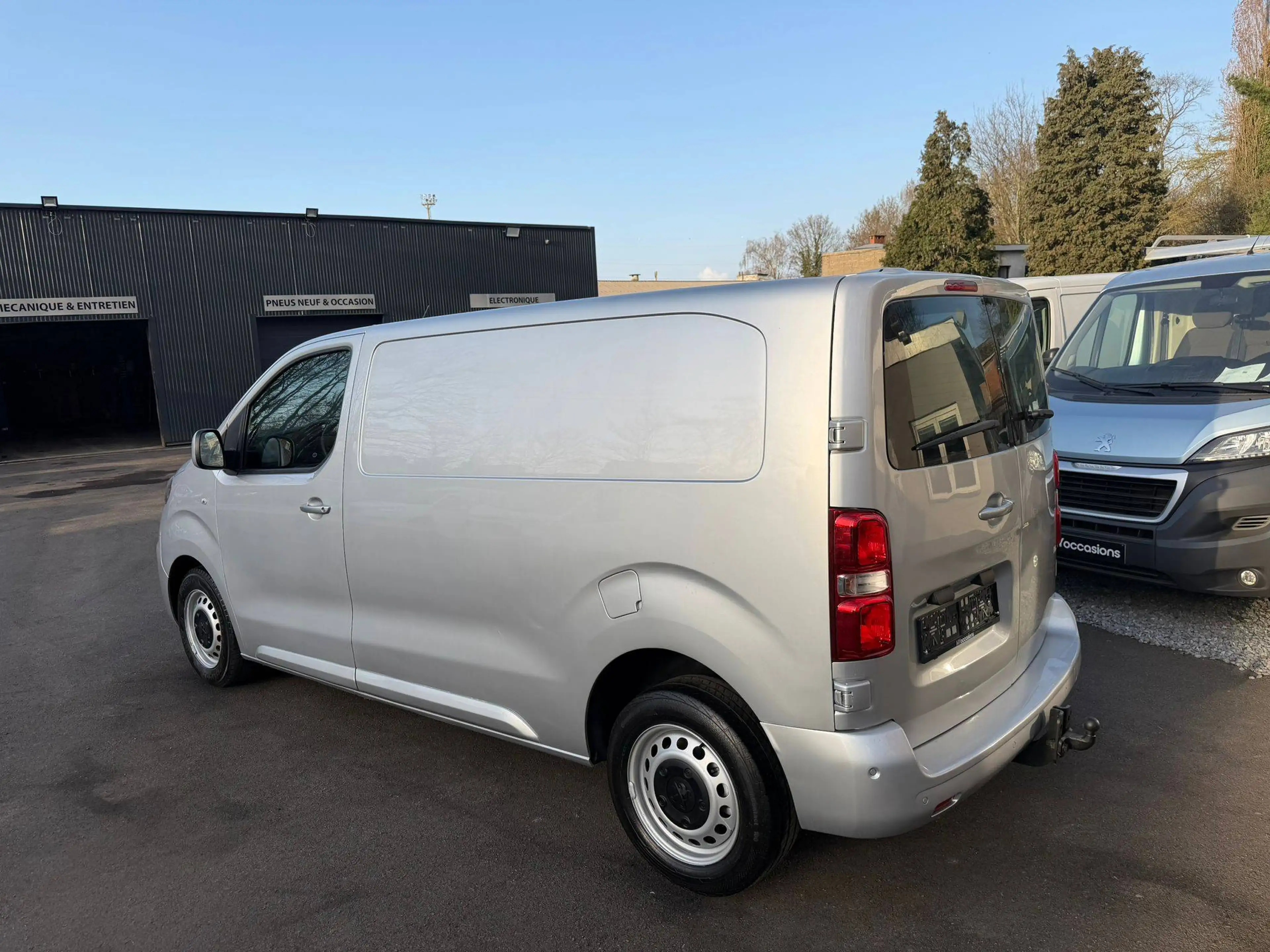 Peugeot Expert 2.0 BlueHDi L2 - EURO 6b - UTILITAIRE - 3 PLACES - A VOIR — photo 4