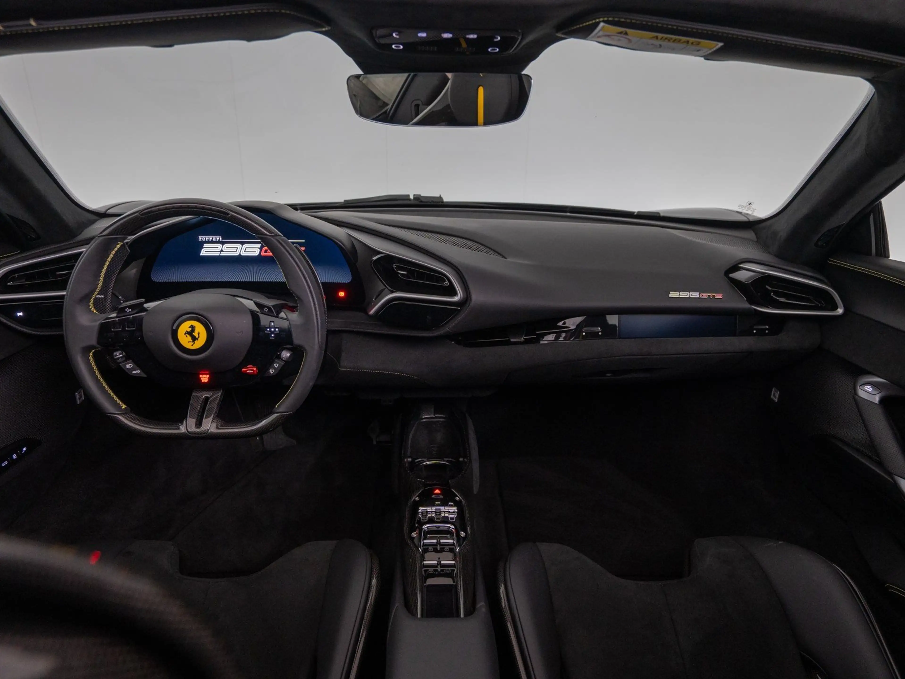 Ferrari 296 GTS — photo 9