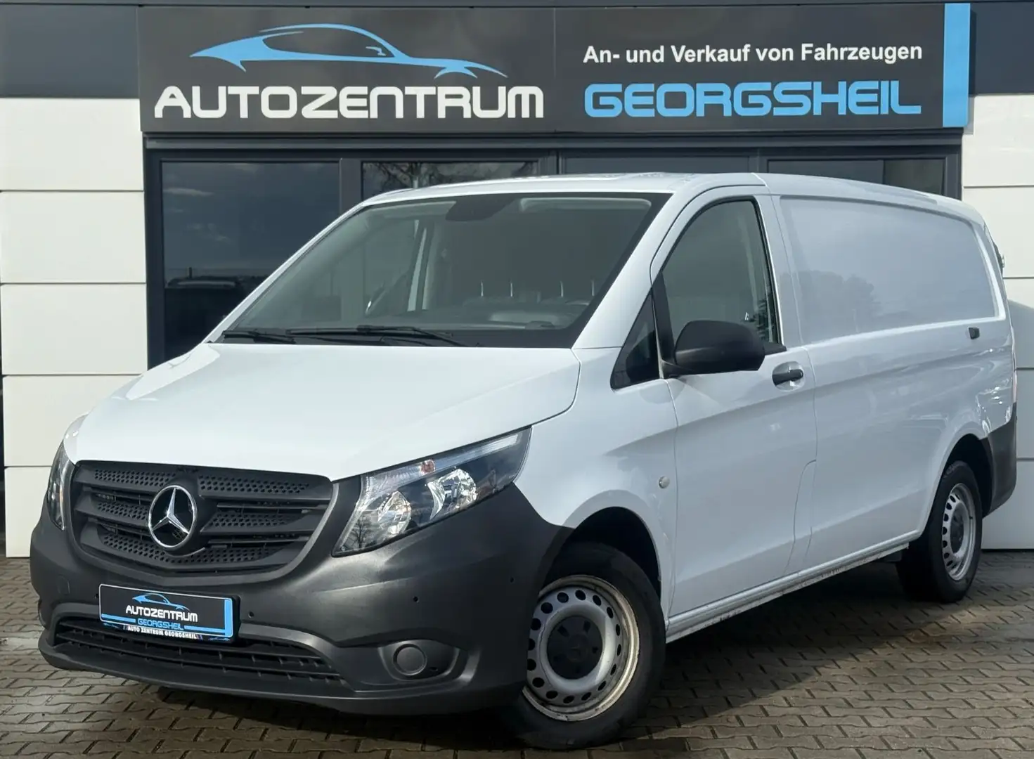 Mercedes-Benz Vito Kasten 113CDI lang/1-Hand/CarPlay/BLACK WEEK - 1