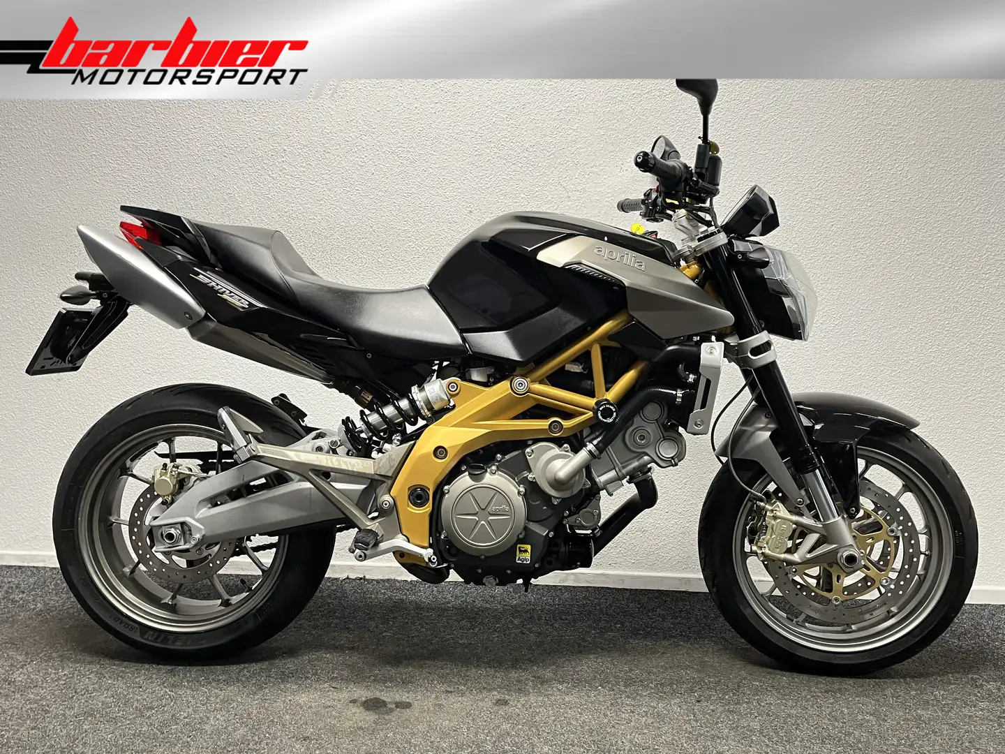Aprilia Shiver 750 crna - 1