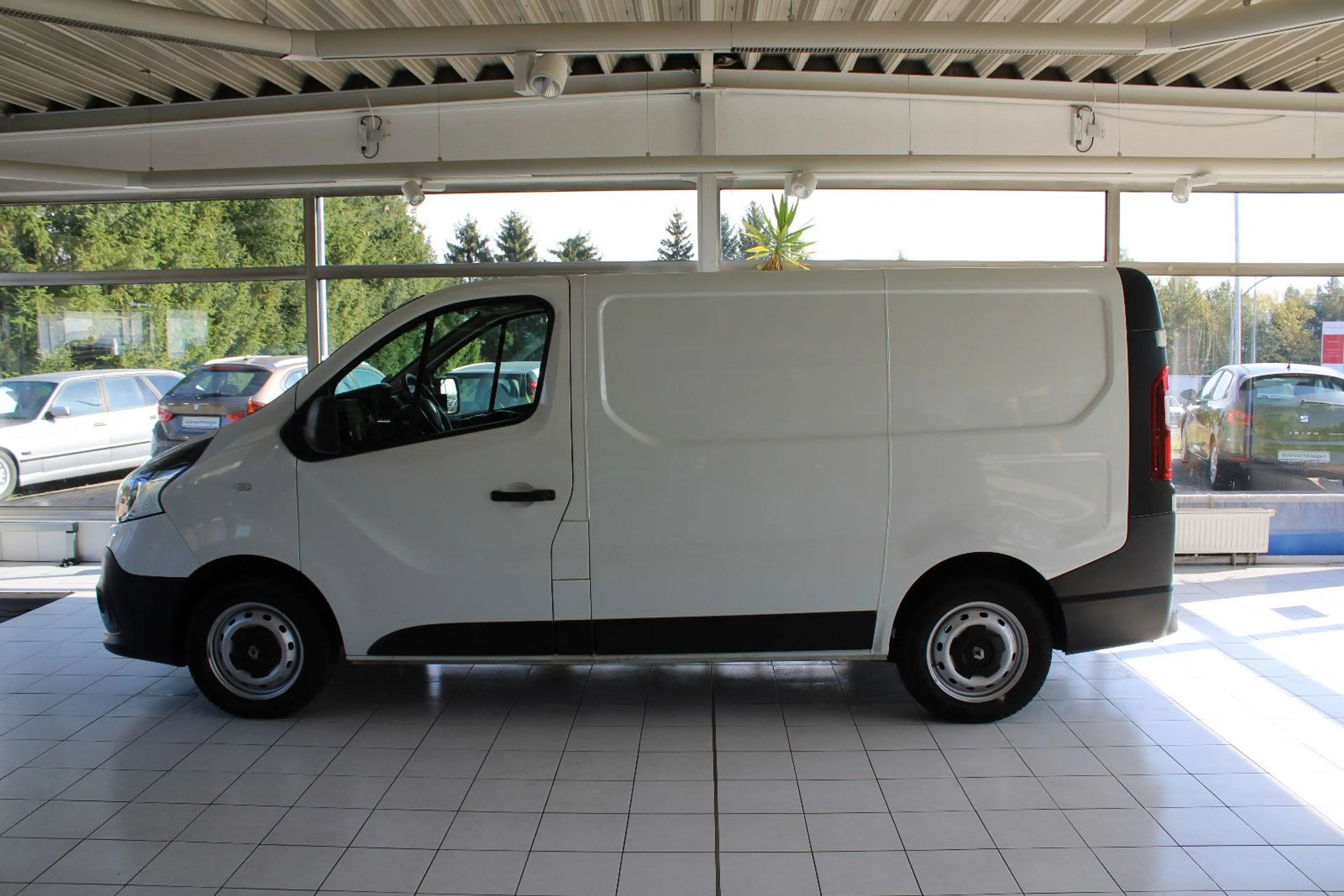 Renault Trafic Kasten L1H1 Komfort KLIMA KAMERA 3-SITZE — photo 7