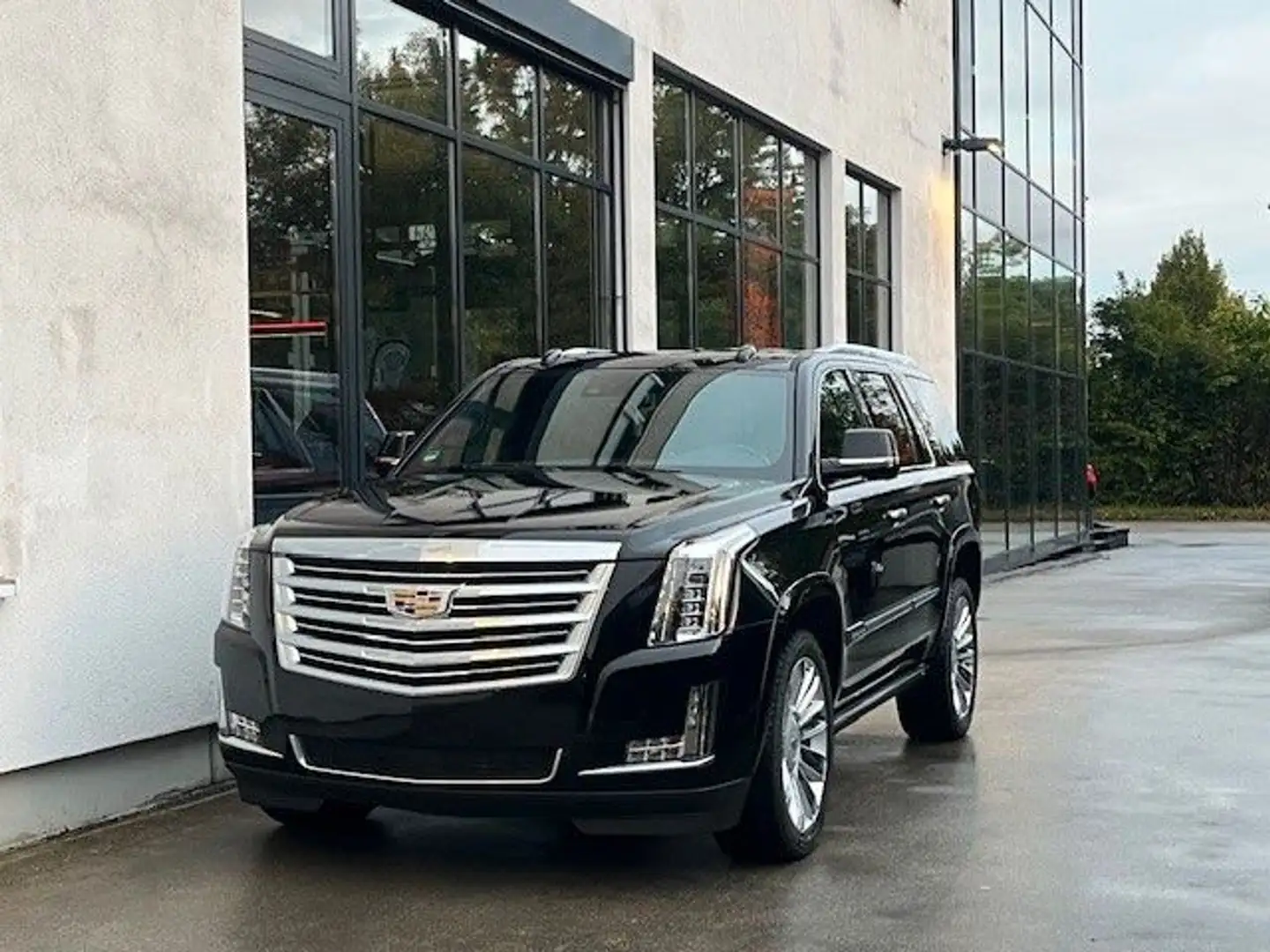 Cadillac Escalade Platinum 6.2l V8 Schwarz - 1