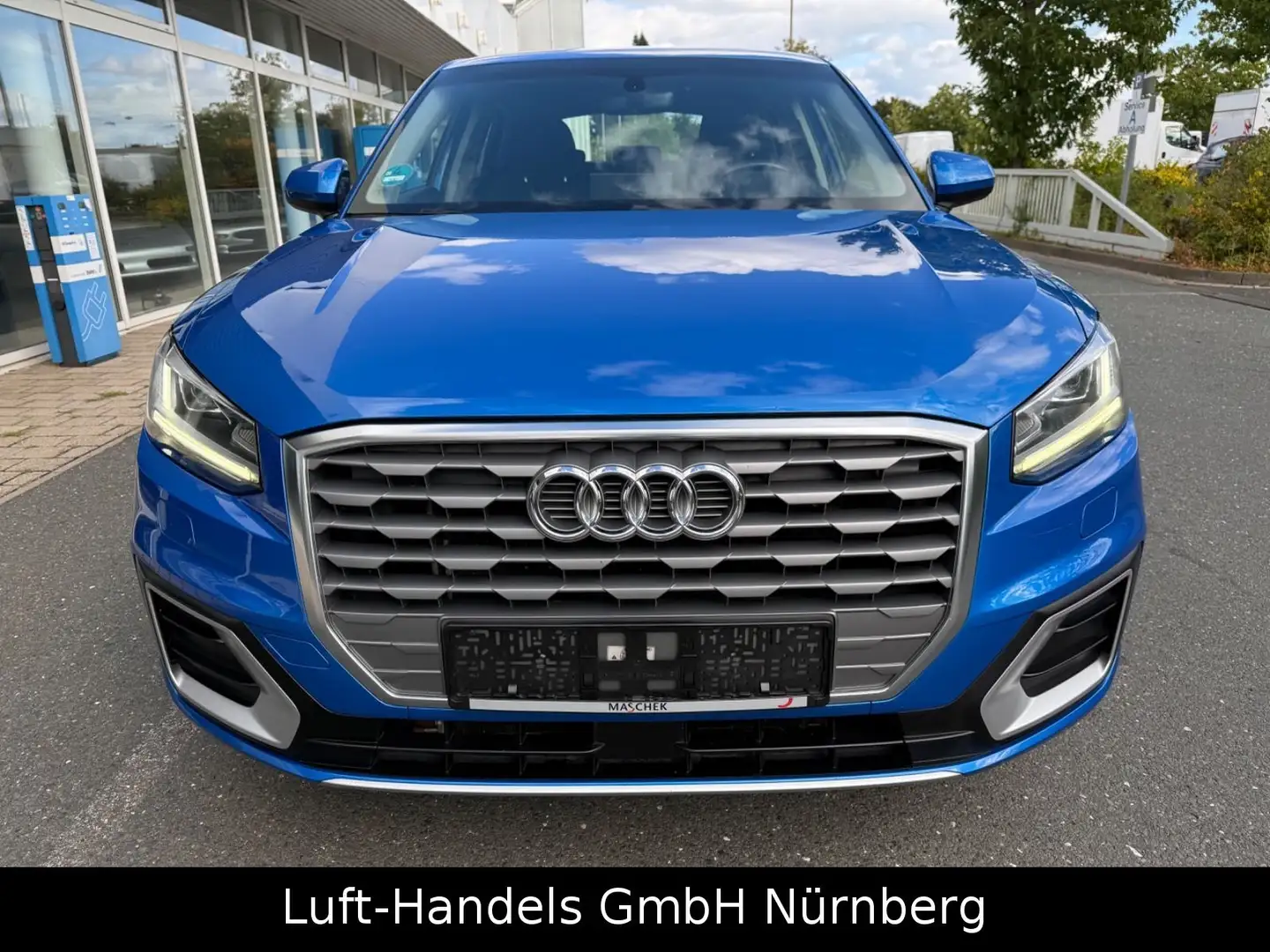 Audi Q2 35 TFSI sport 1.5 Virtual Autom Navi AHK Blu/Azzurro - 2
