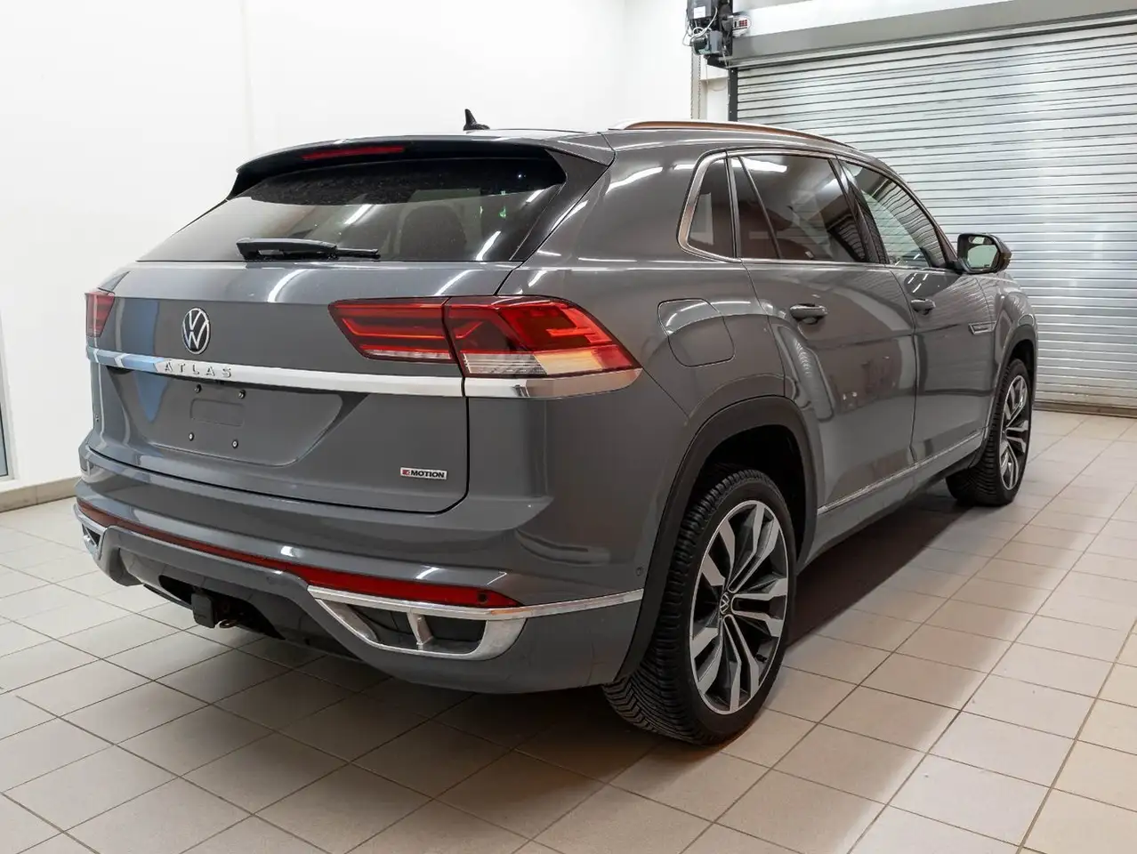 Volkswagen Atlas снимка Volkswagen Atlas