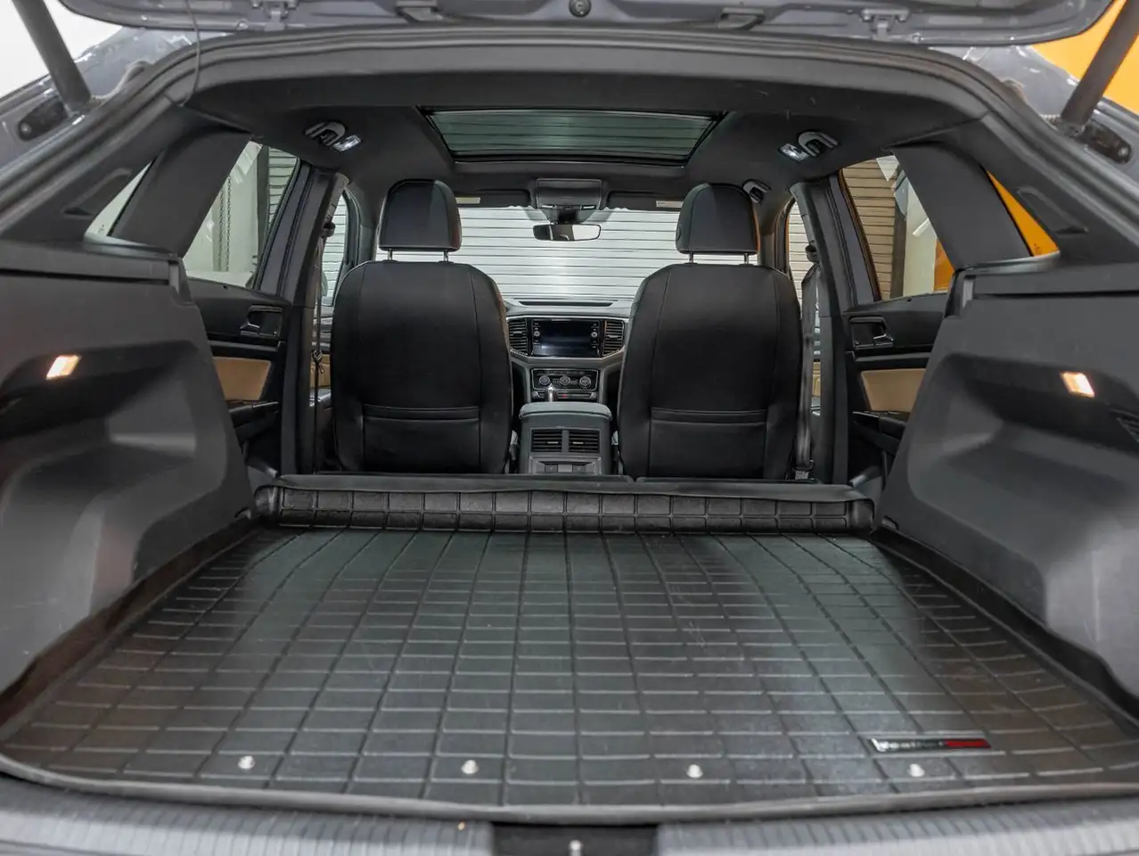 Volkswagen Atlas снимка Volkswagen Atlas