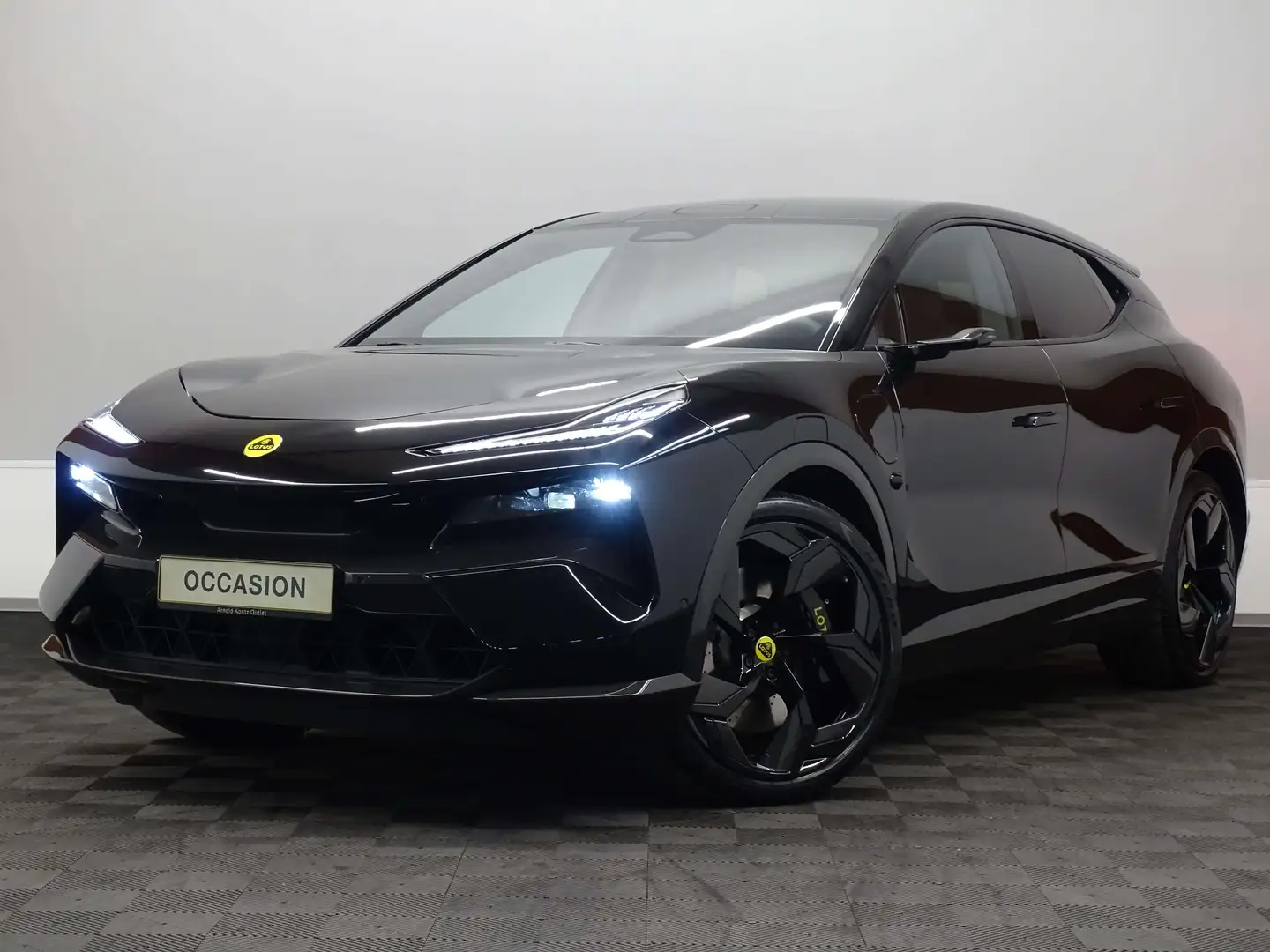 Lotus Eletre R 918ch Negro - 1