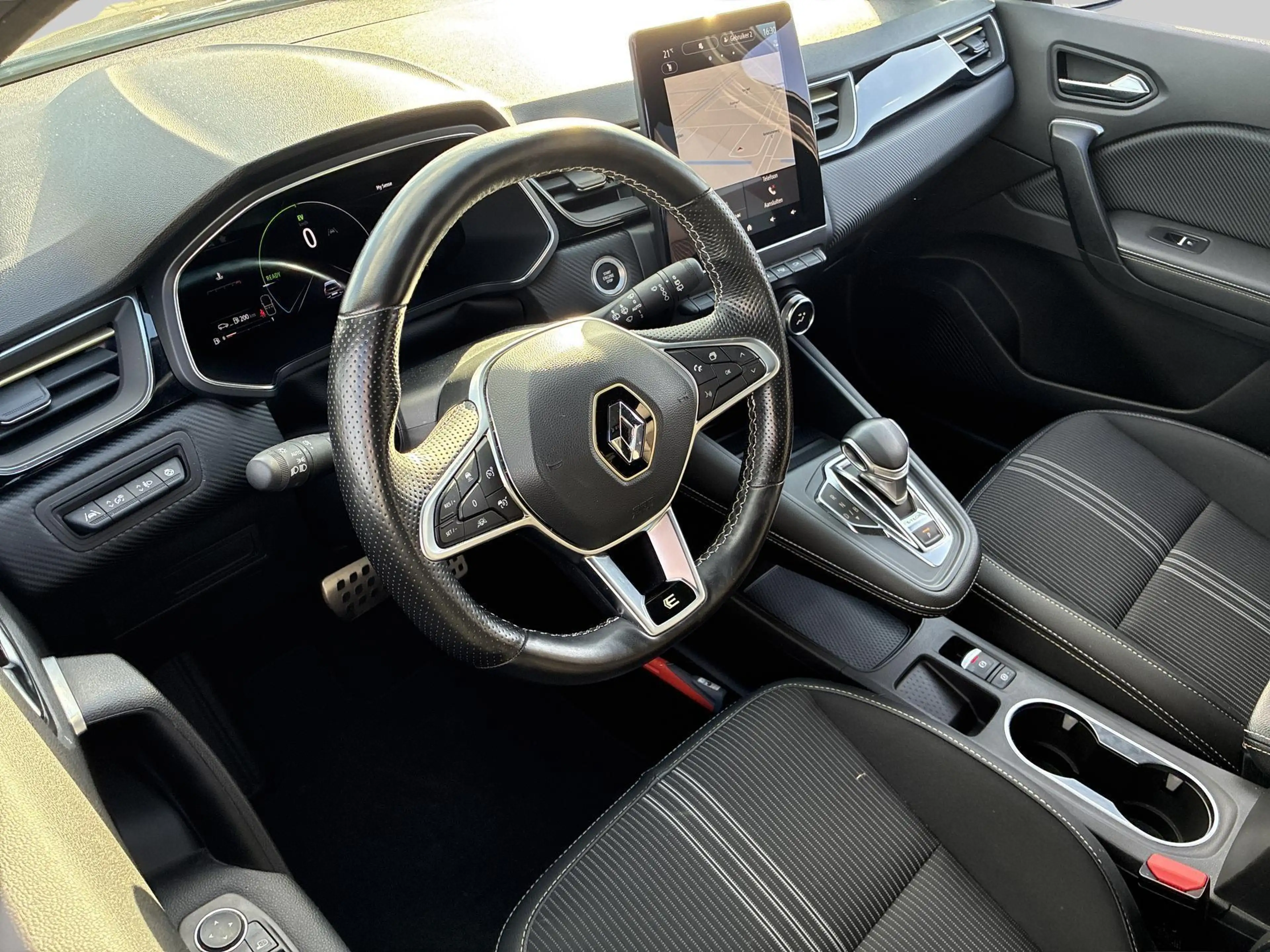 Renault Captur 1.6 E-Tech full hybrid 145 E-Tech engineered | Ach — photo 11