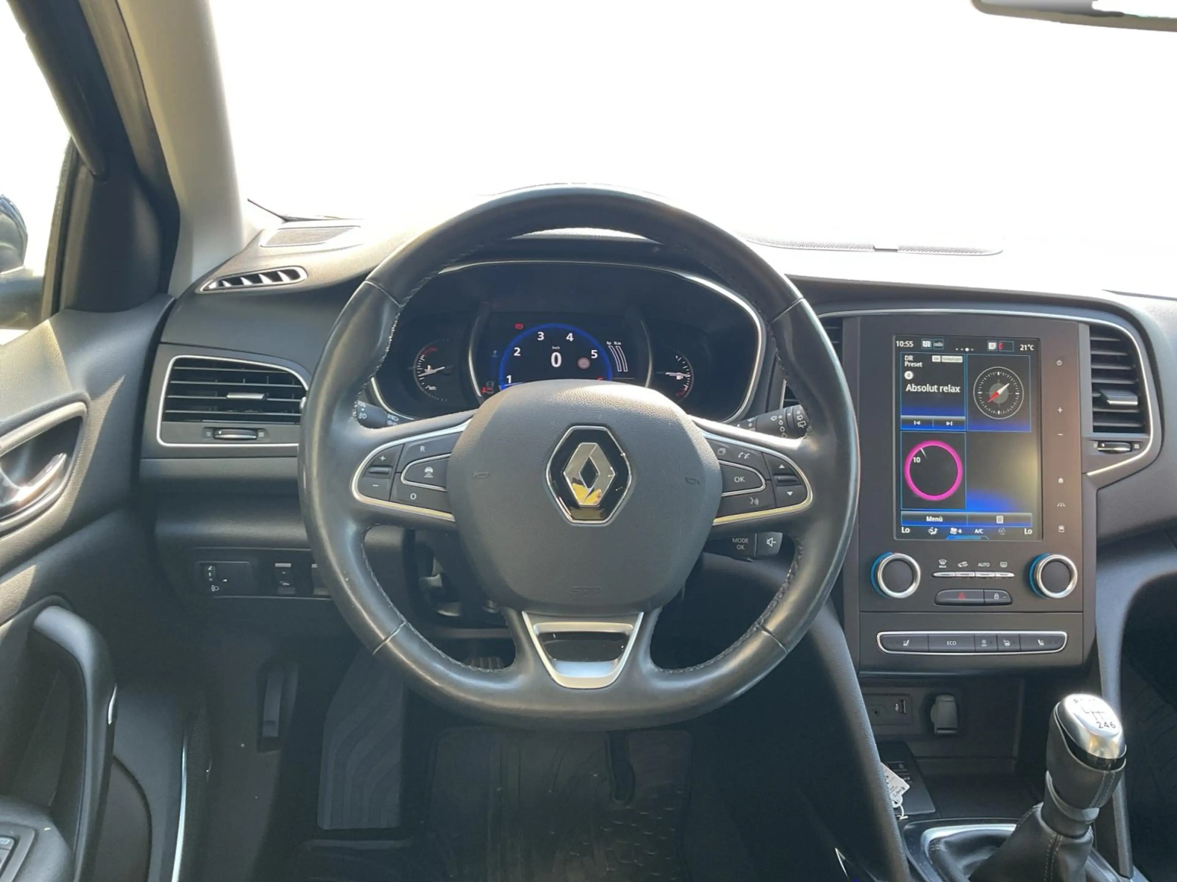 Renault Megane Grandtour 1,3 Tce 160 Bose Edition — photo 13