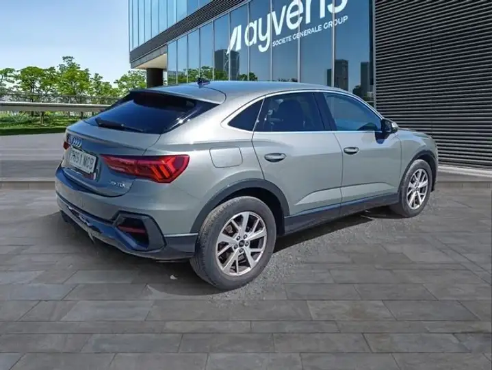 Audi Q3 Advanced 35 TDI 2022, foto 4