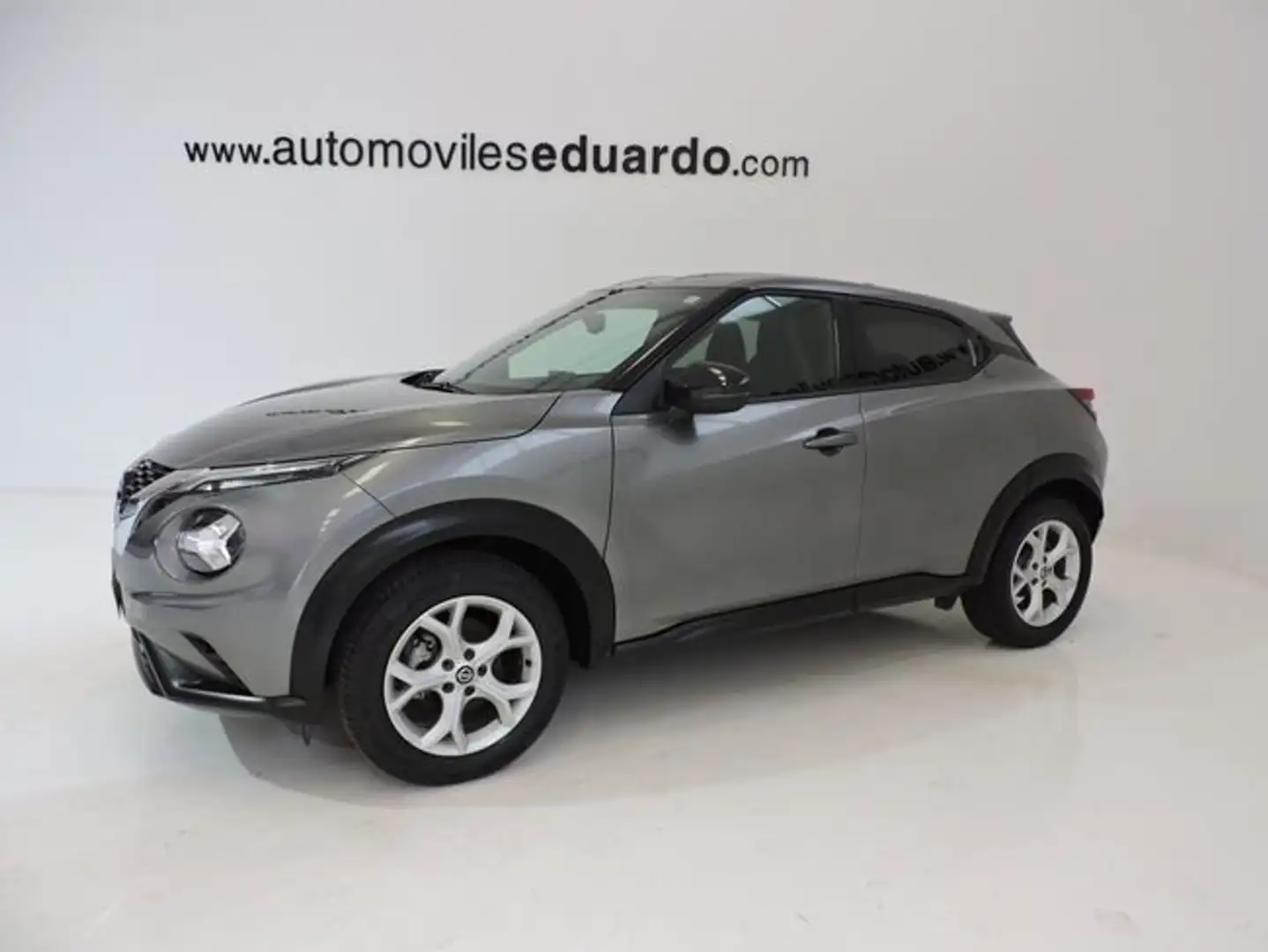 Nissan Juke 1.0 DIG-T N-Connecta 4x2 114 Gris - 1