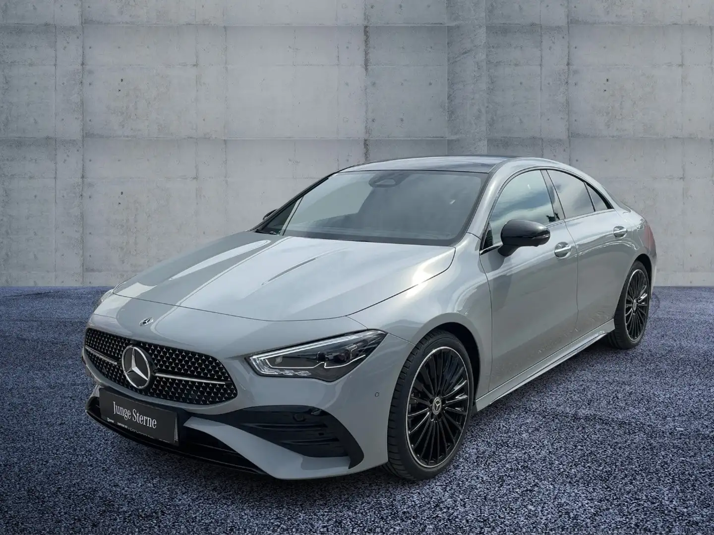 Mercedes-Benz CLA 200 d Coupé AMG Line AMG Night KeyLess SpurW Gri - 2