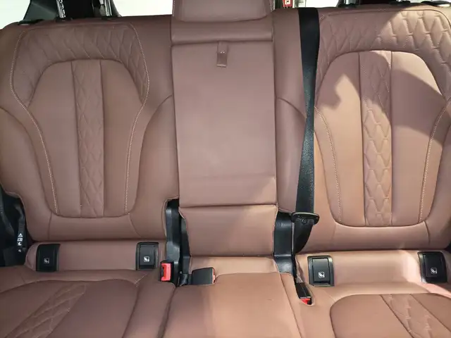 BMW X5 view 15