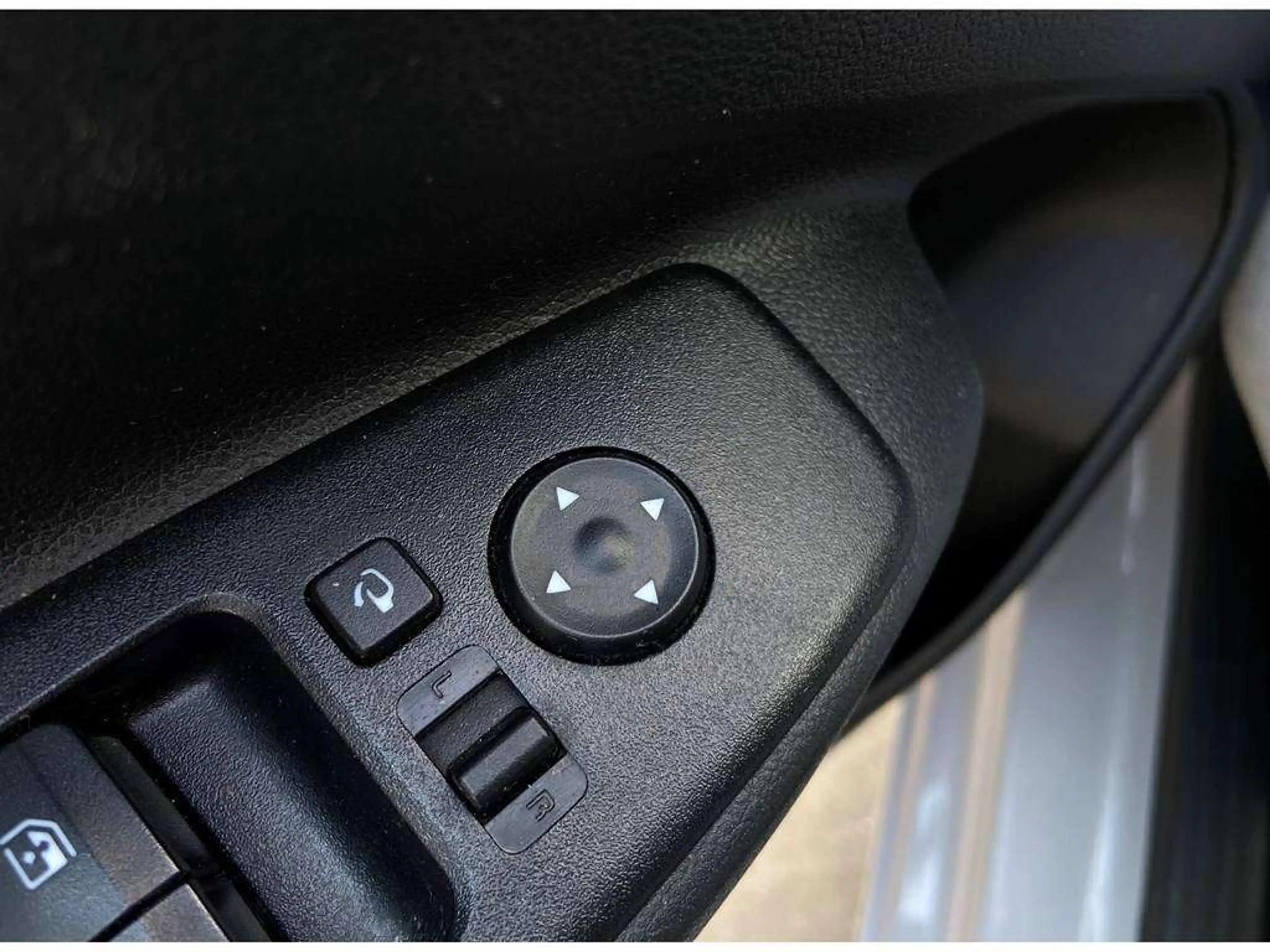 Hyundai i10 First Edition automaat — photo 12