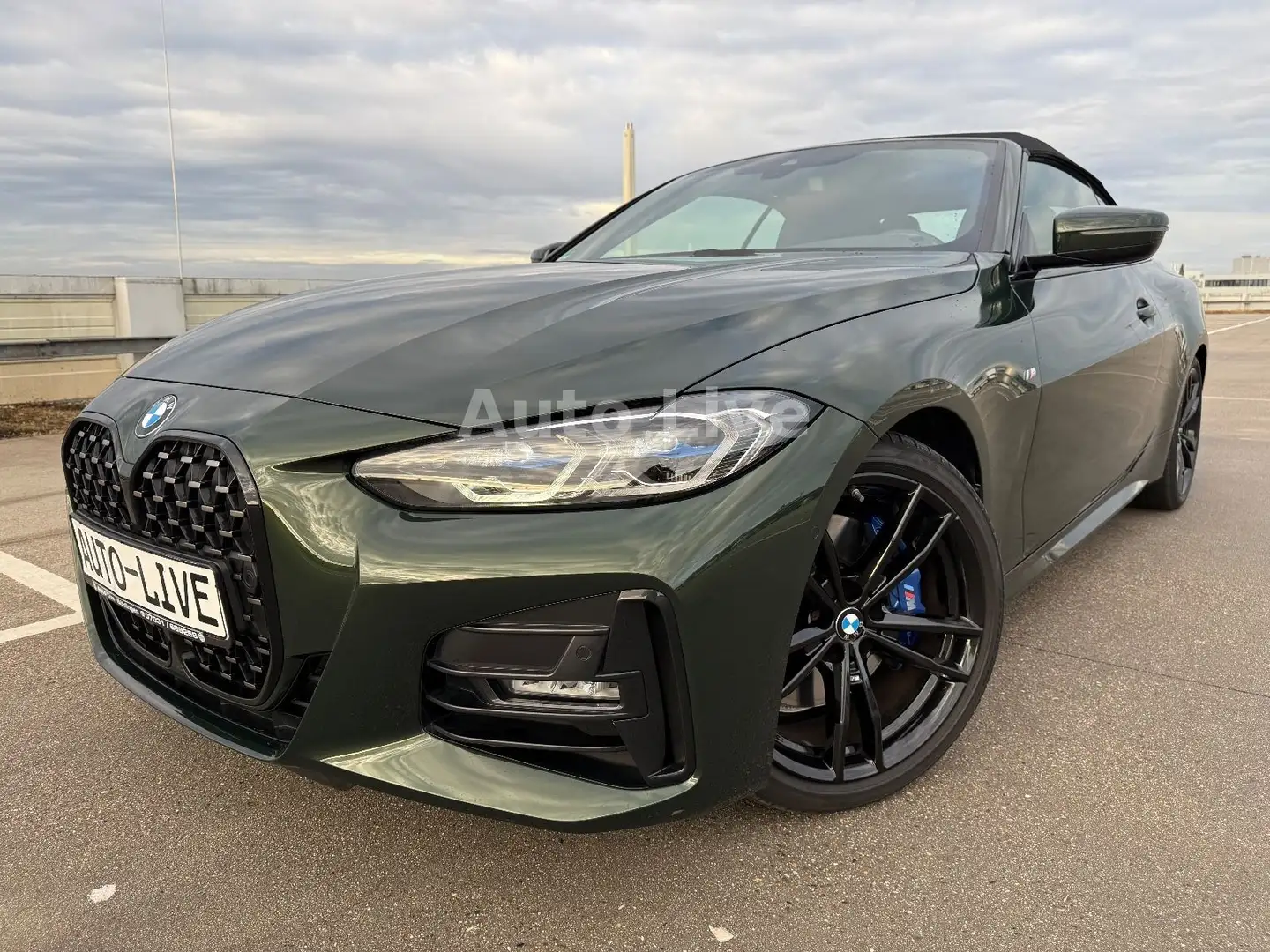 BMW 430 i Cabrio M PAKET*VIRTU*NAVI*LASER*KAMERA*H&K Grün - 2