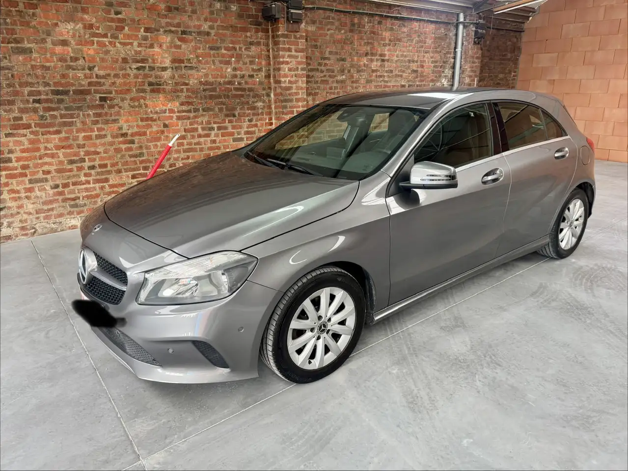 Mercedes-Benz A 180