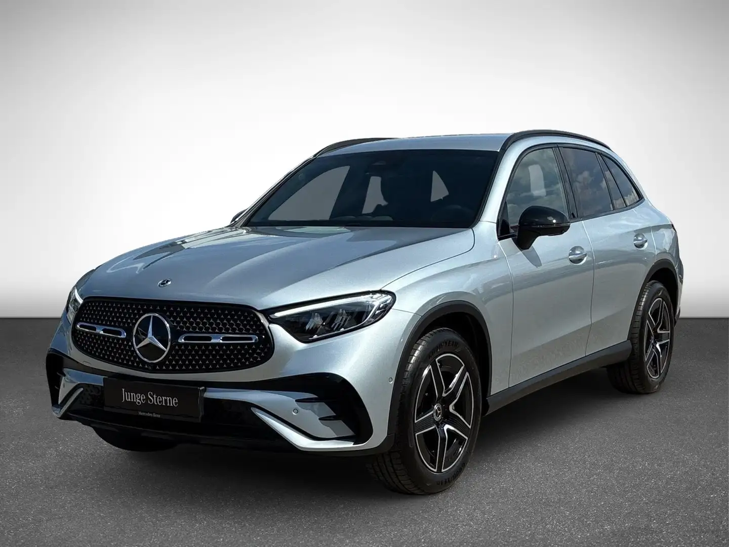Mercedes-Benz GLC 220 d 4MATIC PTS Cam AHK LED SHZ EASY-PACK Silber - 2