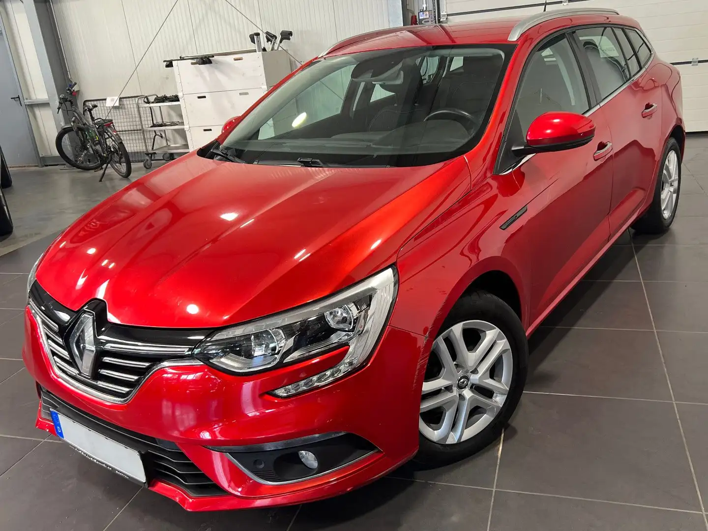 Renault Megane IV 1.5 dCi Grandtour **Navi*Klima*PDC** Rot - 1