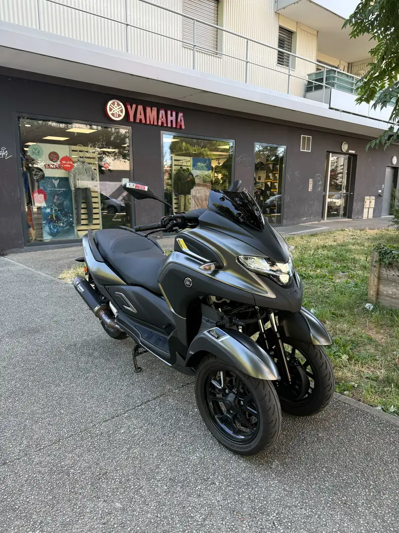 Yamaha TriCity Gris - 1