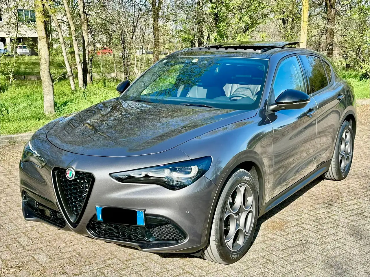 Alfa Romeo Stelvio Stelvio 2023 2.2 t Sprint rwd 160cv auto — photo 1 of 10