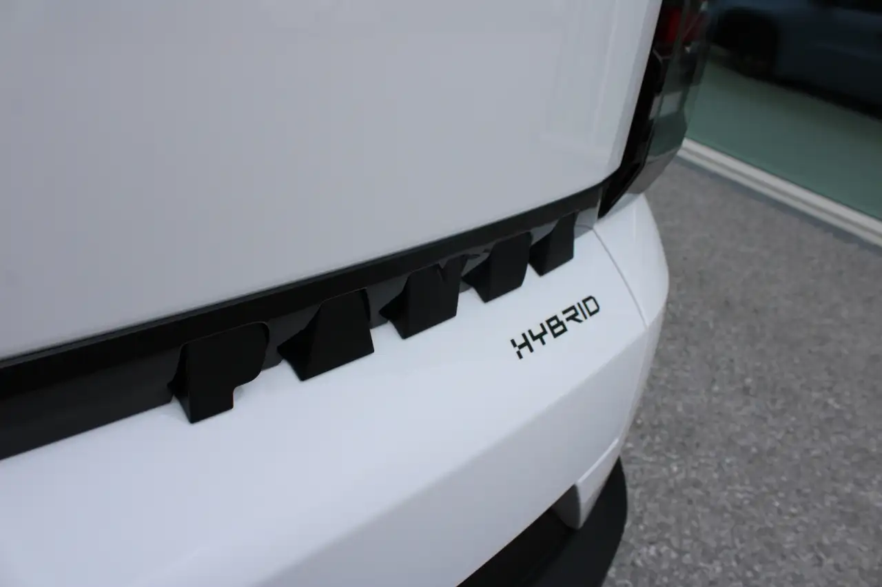 Fiat Grande Panda Hybrid Pop 18