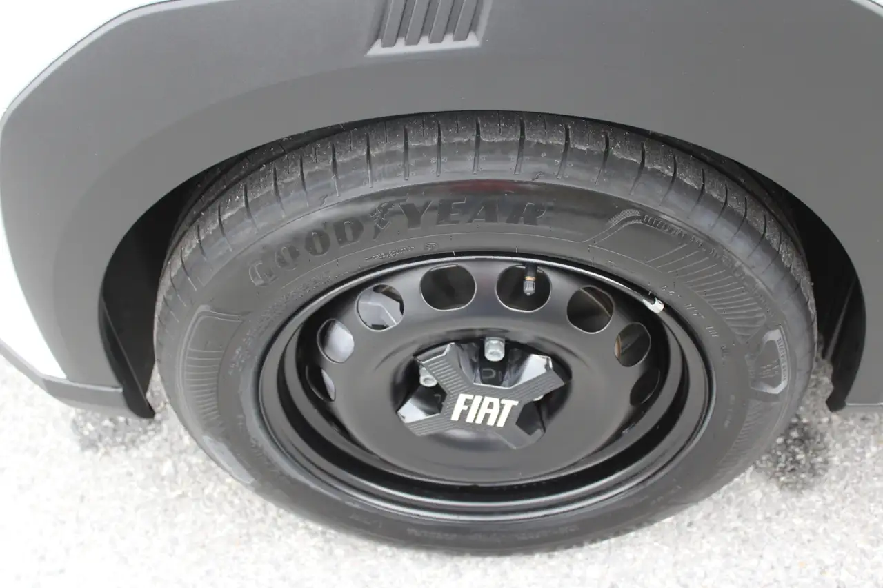Fiat Grande Panda Hybrid Pop 3