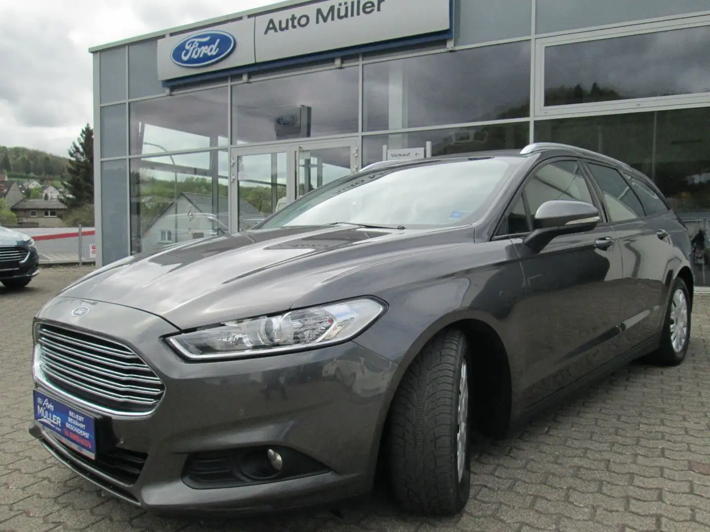Ford Mondeo Turnier Trend Gris - 1