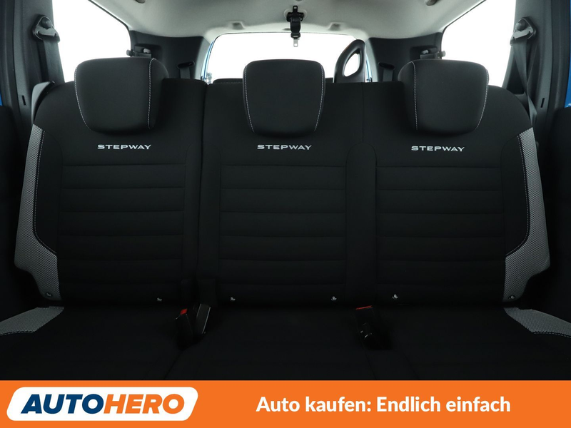 Dacia Lodgy 1.3 TCe Stepway Plus*NAVI*TEMPO*CAM*PDC*SHZ*AHK* — photo 15