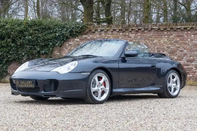 Porsche 996 996 Carrara 4S Manual Cabriolet with hardtop "Less