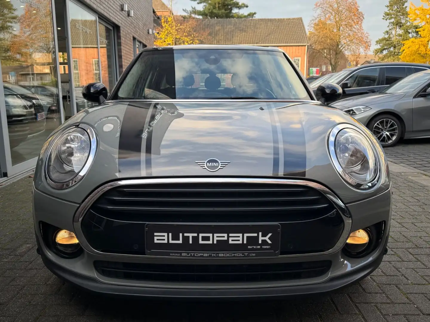 MINI Cooper Clubman Pepper Moonwalk PDC Carplay 17" Gris - 2