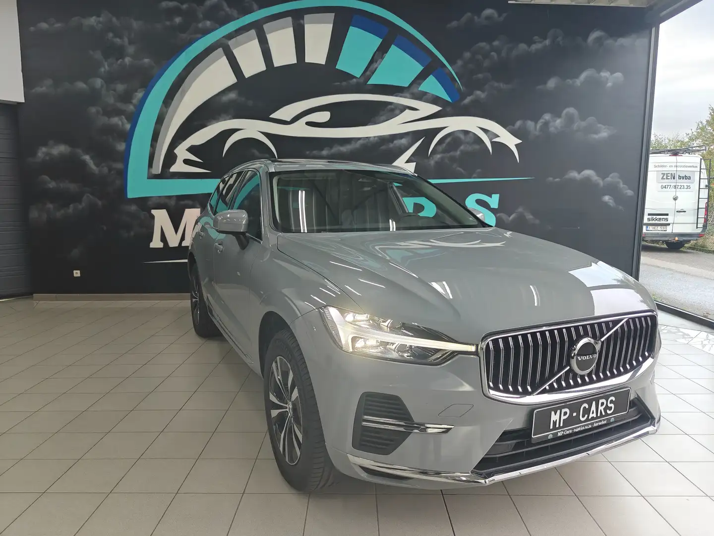 Volvo XC60 XC60 T6 AWD Plug-in Hybrid Ultra Bright Gris - 1