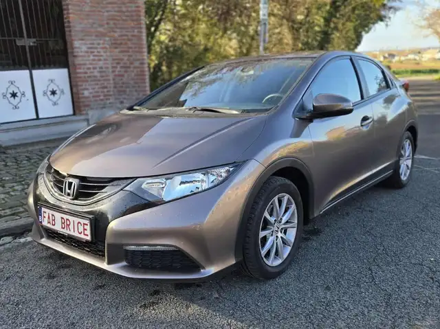 Honda Civic Civic 1.4i fin 2015 104000Km 1er propriétaire