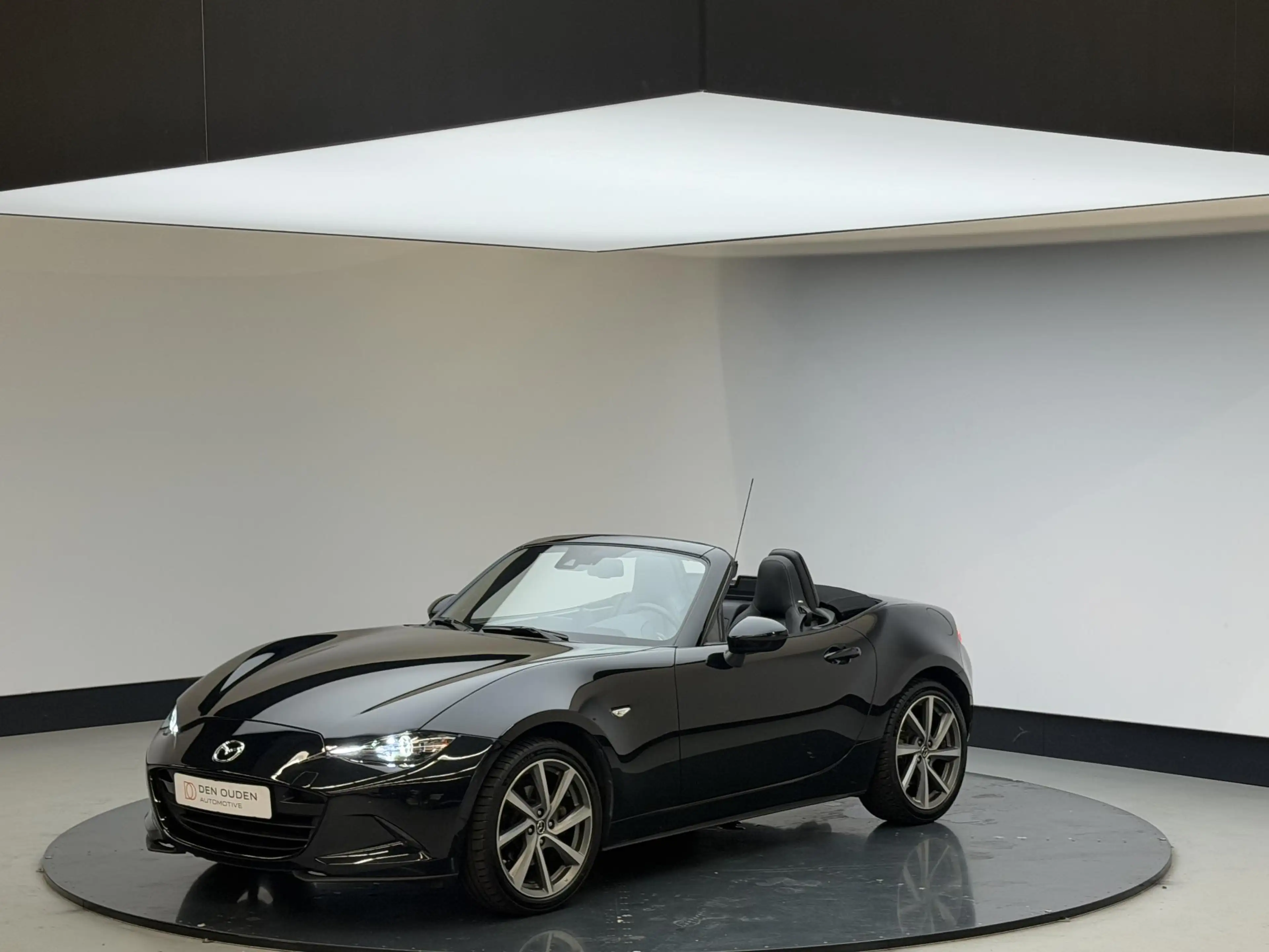 Mazda MX-5 2.0 SkyActiv-G 184 Luxury | Leer | Stoelverw | dea — photo 9