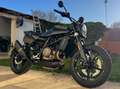 Husqvarna Svartpilen 701 Negro - thumbnail 4