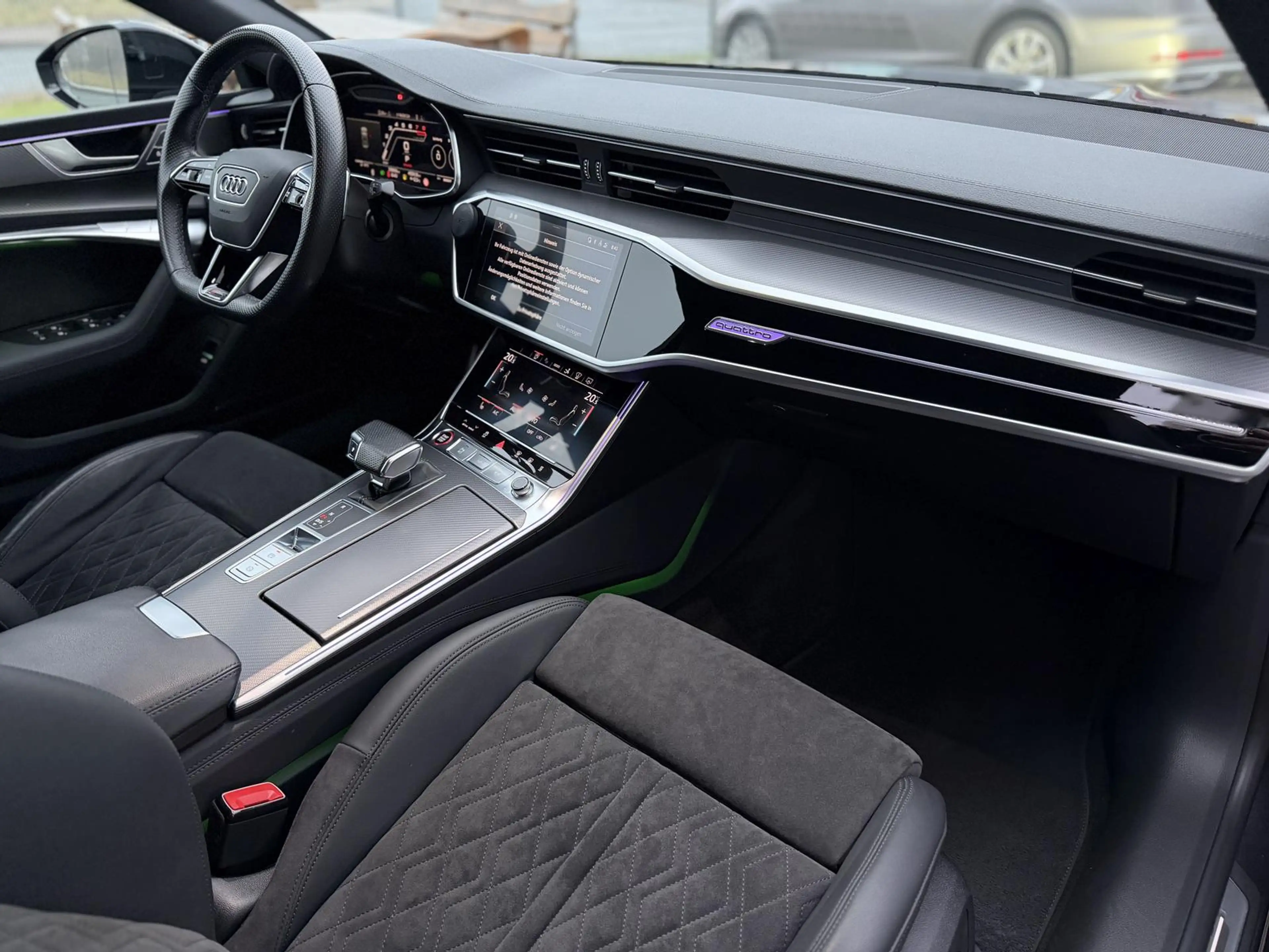 Audi RS7 4.0 TFSI quattro /Head-UP/Soft Close/S.Heiz. — photo 14