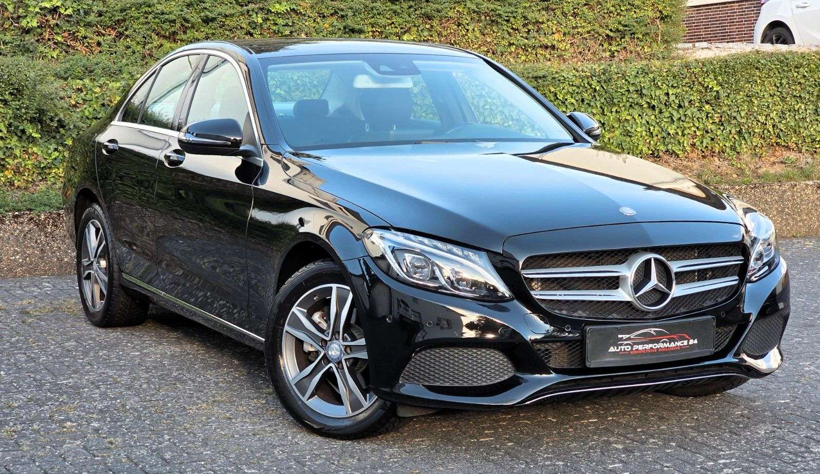 Mercedes-Benz C 200