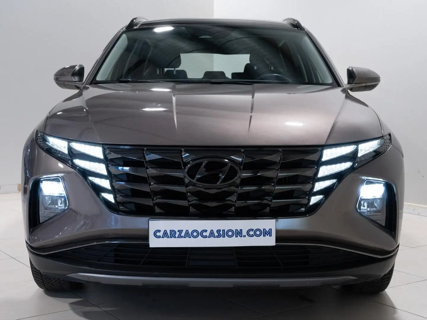 Hyundai TUCSON 1.6 TGDI 169kW (230CV) HEV Maxx Sky Auto Amarillo - 2