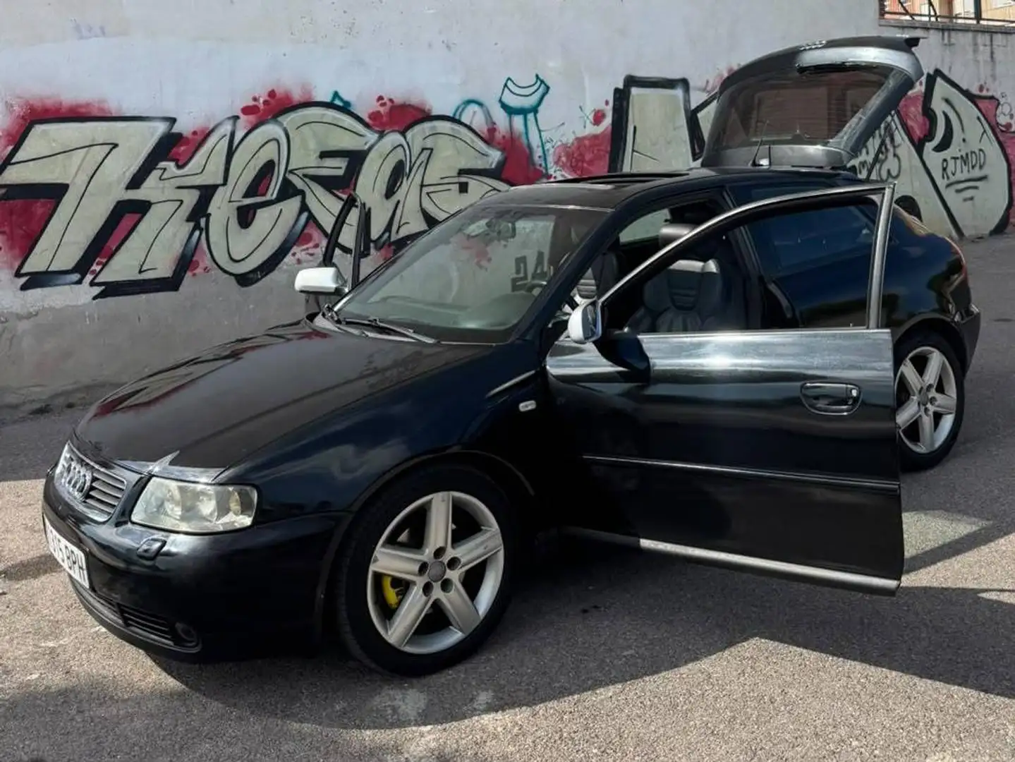 Audi A3 1.9TDI Ambiente Tiptronic 130 - 1