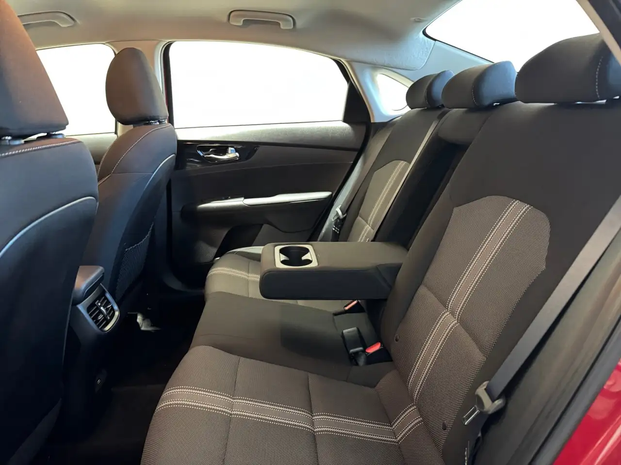 Kia Forte снимка Kia Forte
