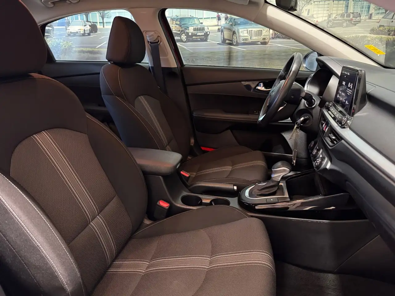 Kia Forte снимка Kia Forte