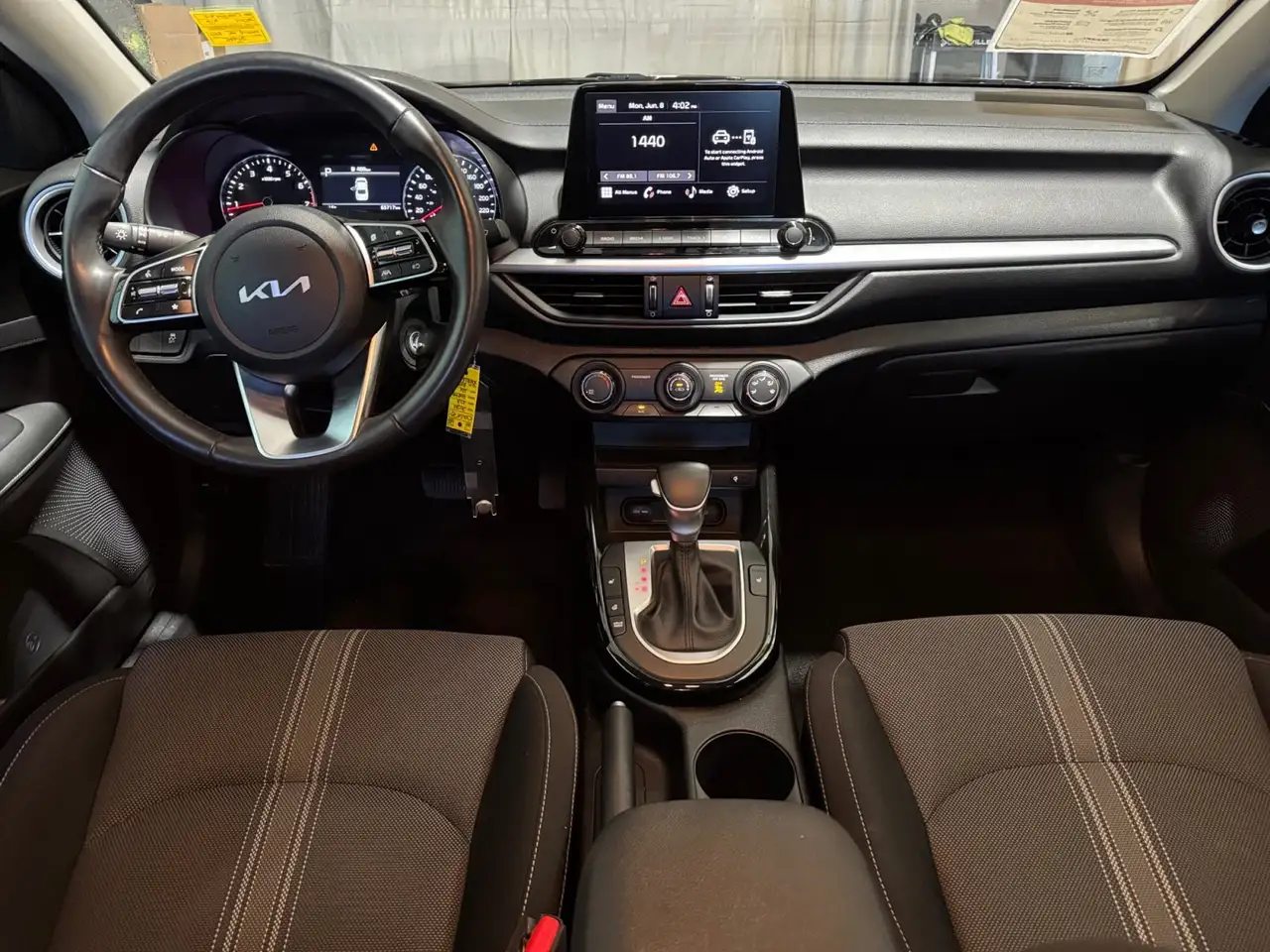 Kia Forte снимка Kia Forte