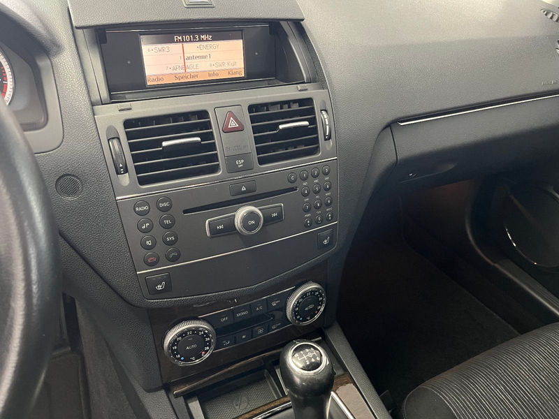 Mercedes-Benz C 180 K T-Modell Elegance/Sitzheizung/Scheckheft — photo 10
